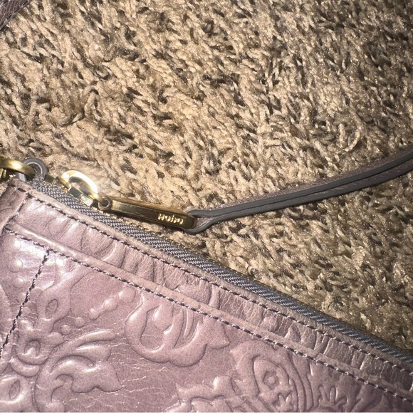 Elegant Gray Embossed Leather Crossbody Bag - Picture 5 of 13